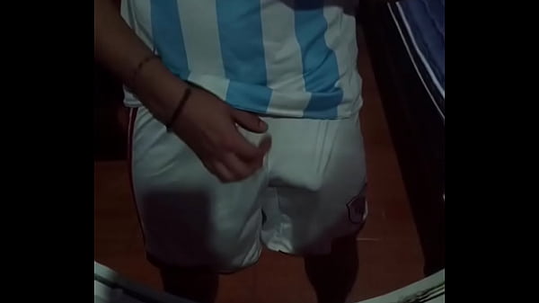 Download Video - Pijudo con short