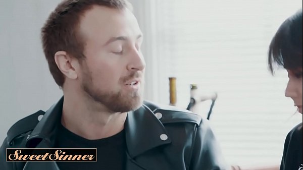 Small tit punck rocker wants badboy - Sweet Sinner
