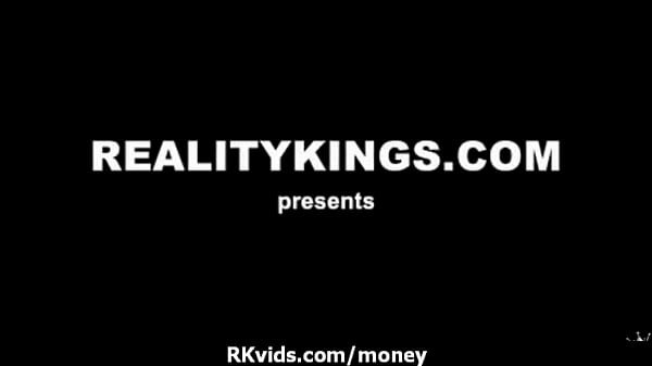 Amateur Chick Takes Money For A Fuck 21