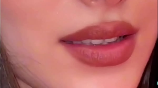 美丽性感的女孩和大硬鸡巴