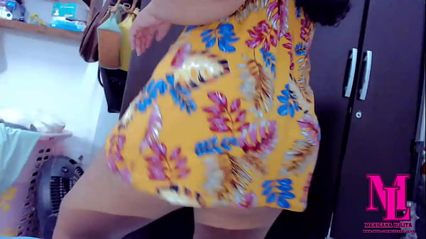 My step cousin sucks my cock after recording a tiktok