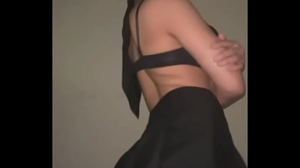 Muslim slut in hijab smacks her fat arab ass & moans while bouncing that filthy butt alone