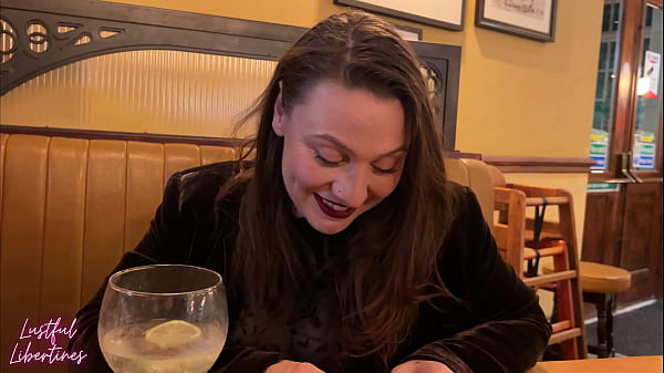 Cheating boss takes surprise facial in pub toilets