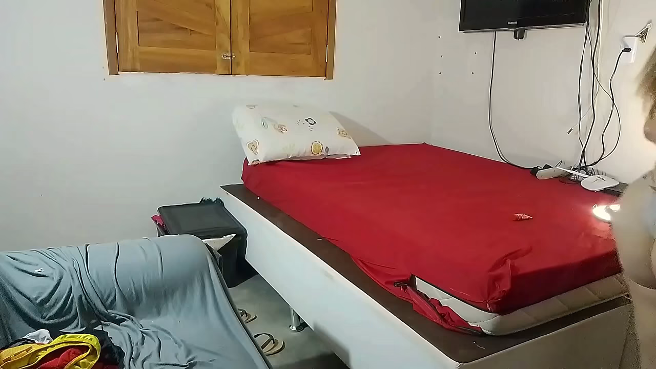 He went to the bathroom to help the hottie, and that ended up leading to a great fuck between them.