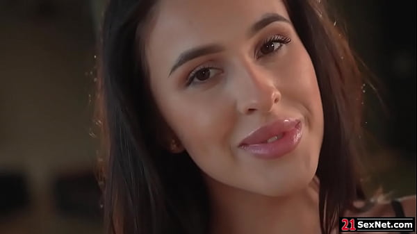Guy gaping then ass fucking brunette gf
