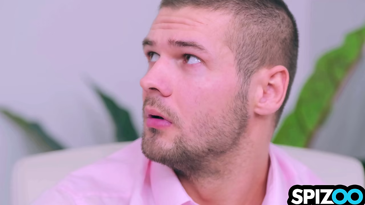 Slutty Secretary Cindy Shine Seduces Her Hot Boss