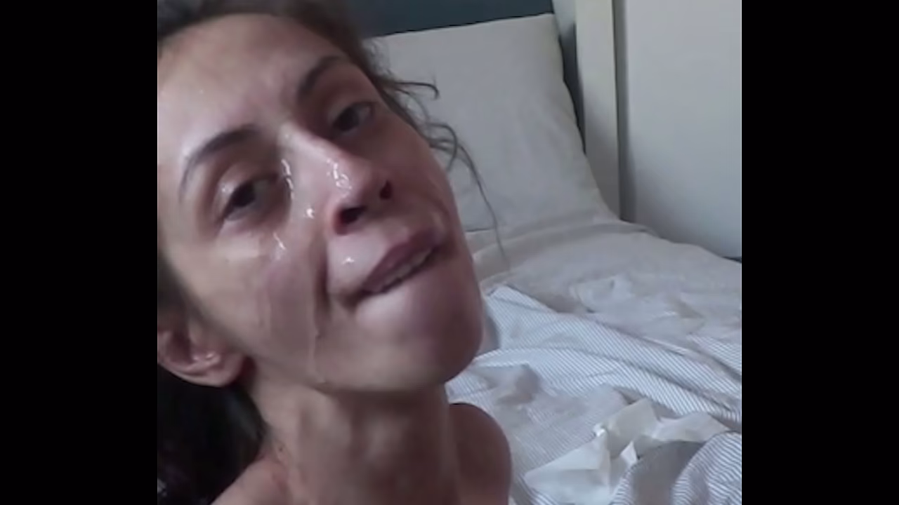 Good Girl Candie Cross&rsquo_s Kneeling Facial Cum Blast &ndash_ Hair Grip, Mouth Toyed, Licks Clean &amp_ Swallows Smiling