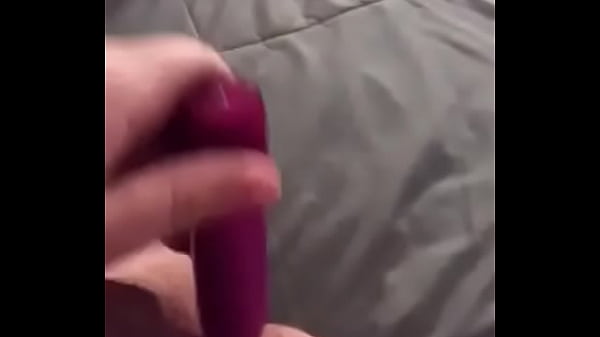 Bbw playing with her self
