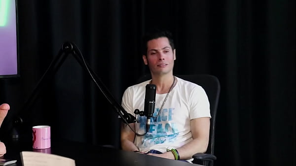 The gang bang made a big impression on him, he has a fetish for having sex in the elevator, he is honest about the proposals offered by gay men and he is anxious - Jow Jow (SHEER/RED)