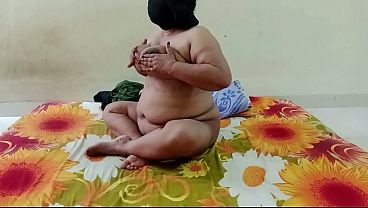 Indian desi milf lady impressed