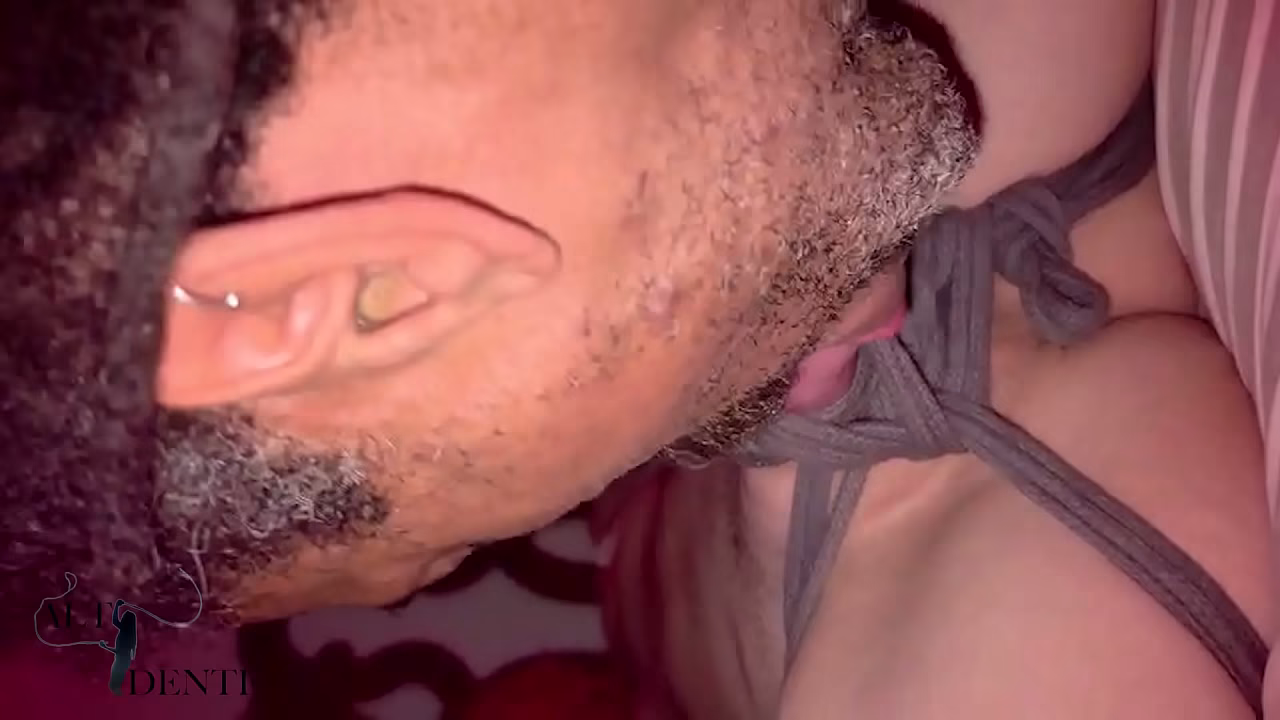 Todo envuelto - Bondage de pene
                    licking black interracial homemade POV tranny bdsm bondage training buff transsexual stud maledom rope hazel eyes cbt abs dreadlocks 1 on 1 black guy brown skin ts cock muscular body trans female muscular guy skinny body big dick ts feminine trans transsexual women blowing ts cock muchos negros