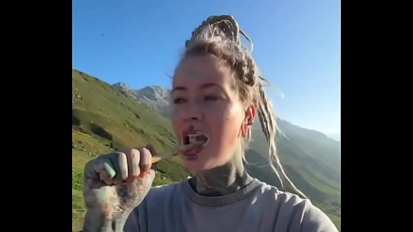 Brushing my teeth with this beautiful background! ??What's your favorite way to start the day?#MorningRoutine #Bru...