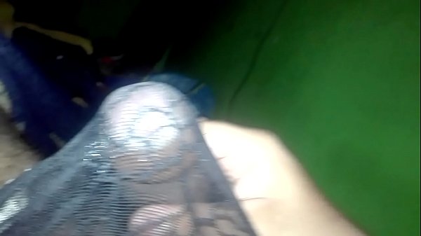 Download Video - Verga peque&ntilde;a en tanga pt 1