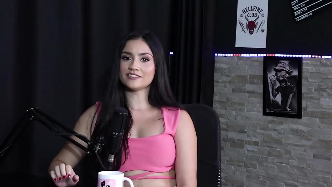 Su primer contenido porno llegó con una conexión y tuvo una buena experiencia con un actor y su trío... - Karen Gonçalves (SHEER/RED)
                    sexy amateur lingerie bdsm brazil beauty swingers gostosa glamour muchos negros