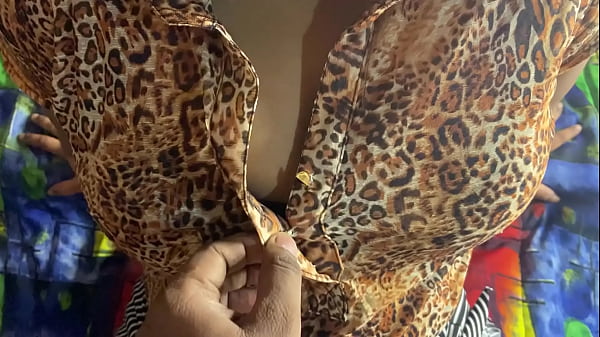Download Video - Sauteli Bahen Ki Tareef Kiya Phir Choda&comma; Viral Mms Hindi Voice xXx Video Desi Indian Pussy Fucking