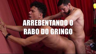 Cheguei no Brasil e at&eacute; o cabeleireiro fodeu meu cuz&atilde;o