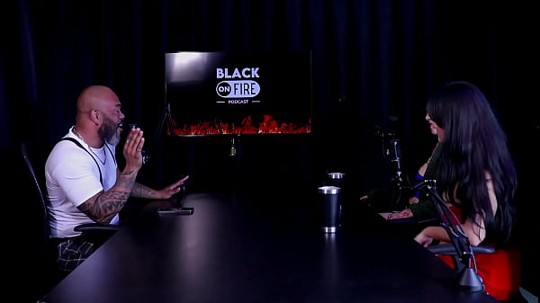 Download Video - Safada faz uma dan&ccedil;a sensual ap&oacute;s dizer que sempre trabalhou com arte - Faroraf & Emilly Lima &lpar;WATCH ON&colon; SHEER&sol;RED&rpar;