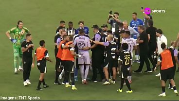 CRUZEIRO X ATLÉTICO-MG AO SOM DE LINKIN PARK