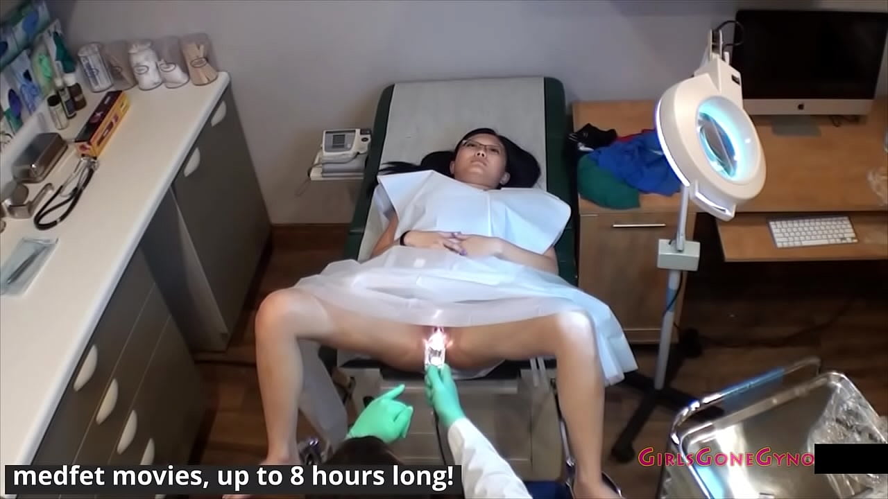 La pequeña superhéroe Mina, envenenada con un condón de kriptonita, necesita ser salvada por el doctor Tampa y la enfermera Amo Morbia @ GirlsGoneGyno Reup
                     pussy girl nurse doctor fisting super heroine natural tits behind the scenes super heroine medical fetish super hero medfet straight jacket little mina super girl amo morbia doctor tampa girlsgonegyno girls gone gyno muchos negros