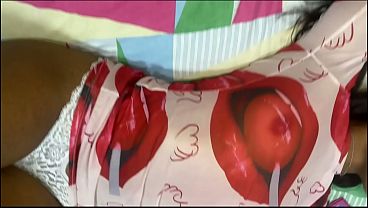 Download Video - Madrastra le gusta coger en las noches con su hijastro