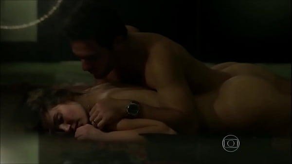 Rodrigo Lombardi nu em 'Verdades Secretas'