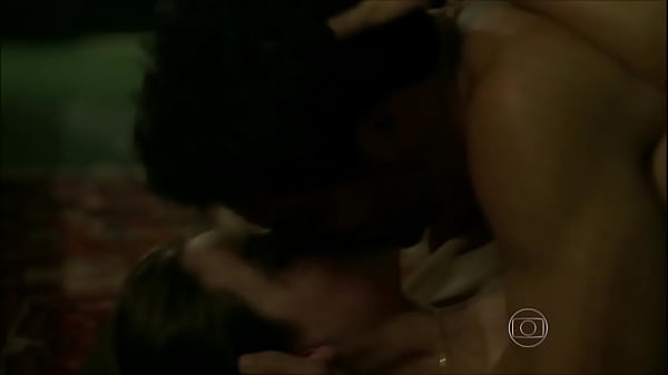 Download Video - Rodrigo Lombardi nu em "Verdades Secretas"