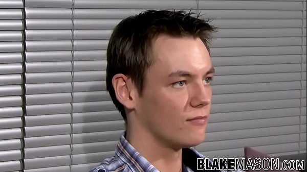 Amateur UK twink beating off his big cock solo ...