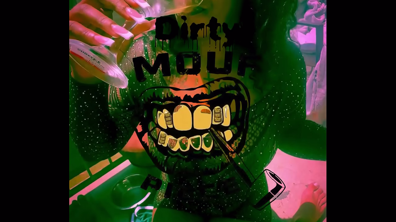 Outdoor golden shower