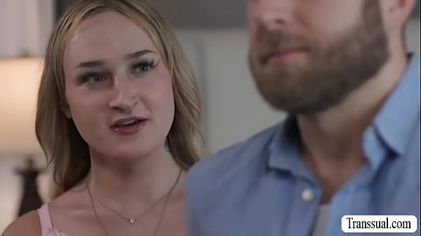 I fuck my bestfriends shemale stepsis on her bed