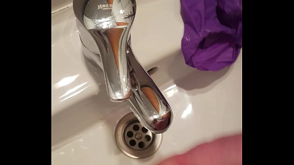 Corridita en el lavabo