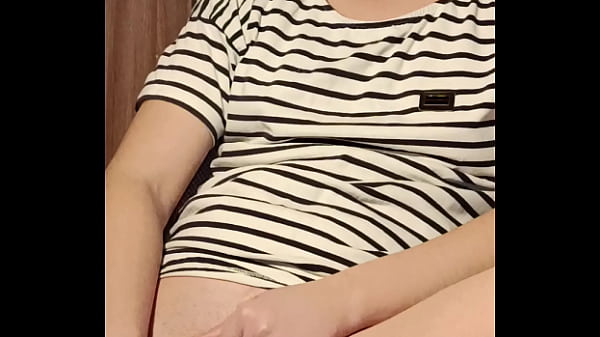 Alone, I want to suck and fuck