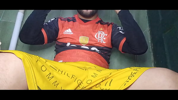 NEG&Atilde;O DOTADO DE 23CM QUERENDO COLOCAR NO FLAKAEL VLOGS BRANQUINHO BAIXINHO NANICO QUE NUNCA AGENTARIA TUDO ISSO