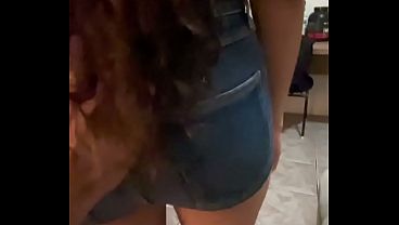 Gozando dentro da novinha casada