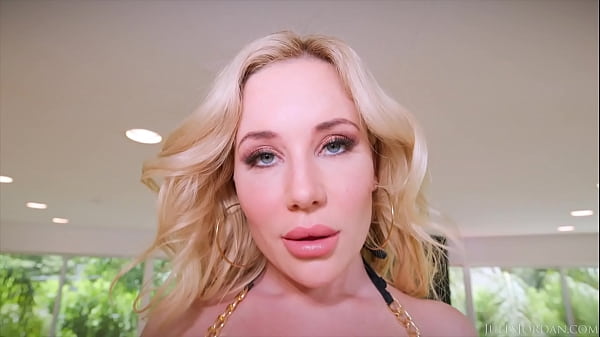 Download Video - JulesJordan&period;com - Super Model Pornstar Savannah Bond Gets Some Anal