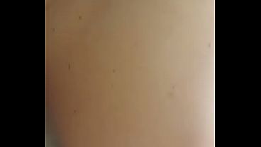 SELFIE BODY TEASE