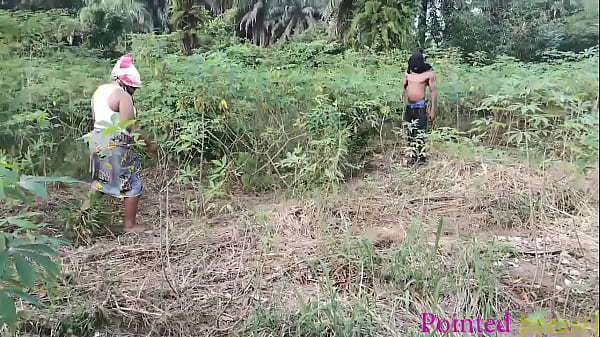 Outstanding fuck with my big ass girlfriend in the village cassava farm during  visit