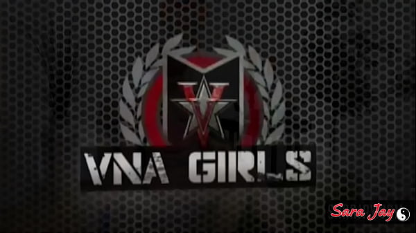 Feet to Pussy! Sara Jay's Sexy Self-Rubdown Ends With Intense Fingering!