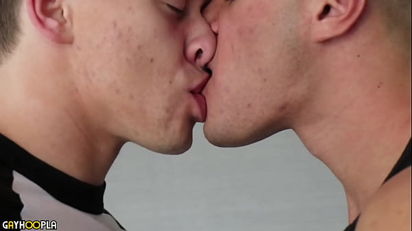 Download Video - Str8 All American Jock Lets Gay Guy Hit&period; BEST BJ&excl;