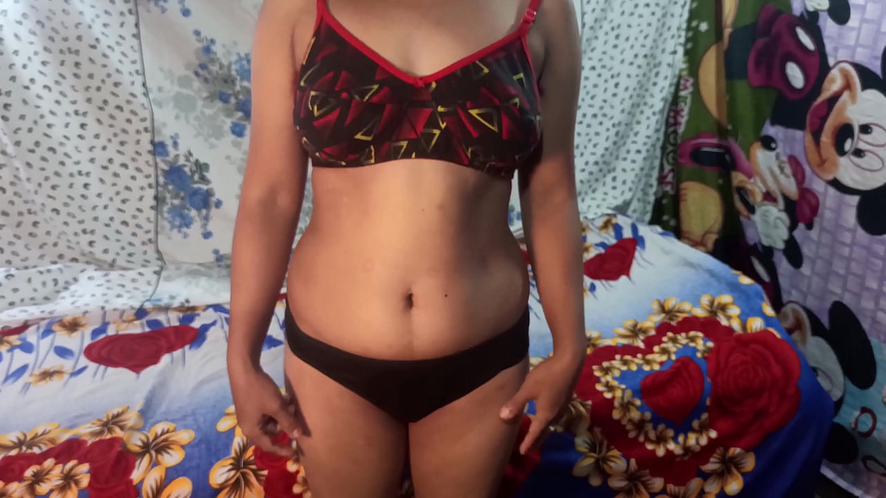 Desibhabhi Fucking with Brinjal