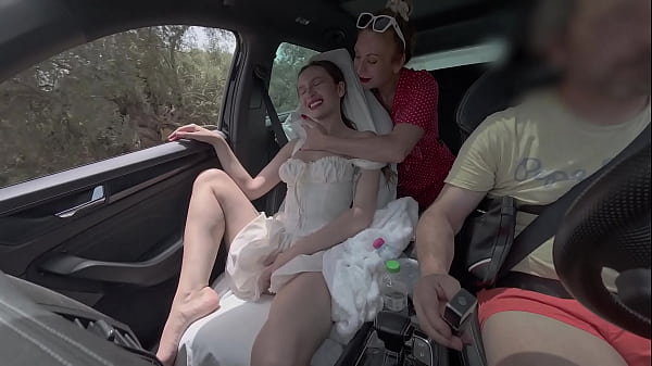 Squirting's and Golden shower on the way to the beach in my Car