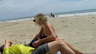 Download Video - What are you doing&quest;&excl; People are watching&excl;