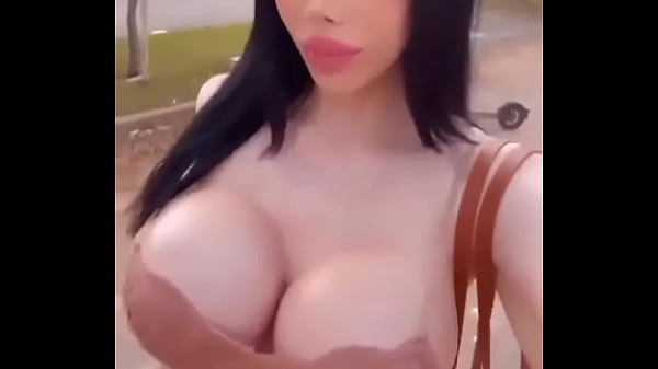 Boobs bounce 2