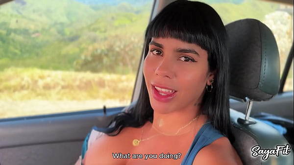 I get in a guy's car and we have sex in public with my big ass - Sayafit