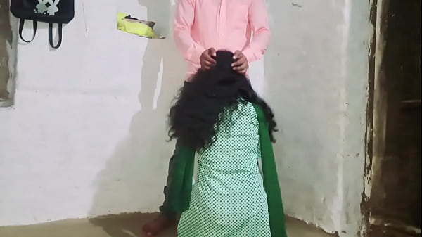College Se aaye Stepsister pusssy fuck after class teacher