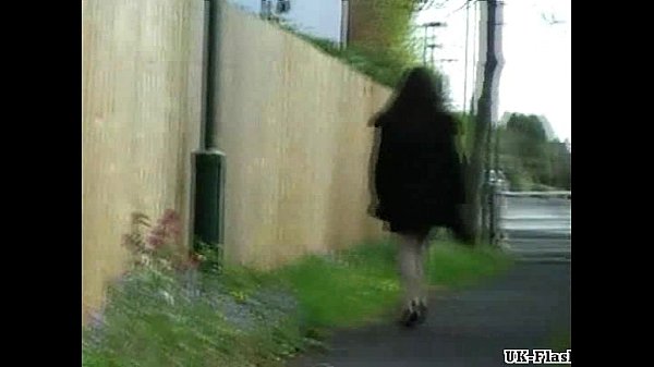 Girlfriends public flashing and amateur voyeur exposing herself outdoors
