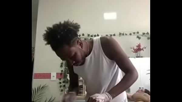 Download Video - Depilou minha rola dura