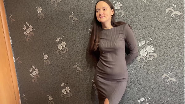 the guy had sex with a beautiful realtor who loves to give a blowjob and when she licks her pussy
