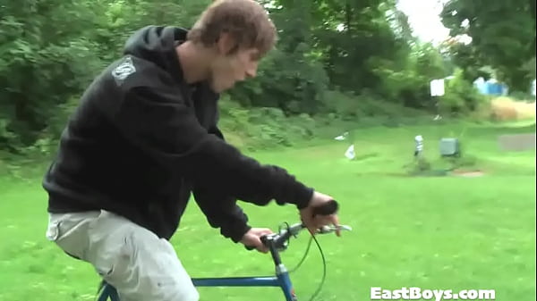 Download Video - Handjob and Body Worship - Brad