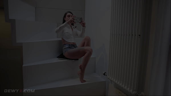 The Social Media Photo Shoot Got a Hot Sequel