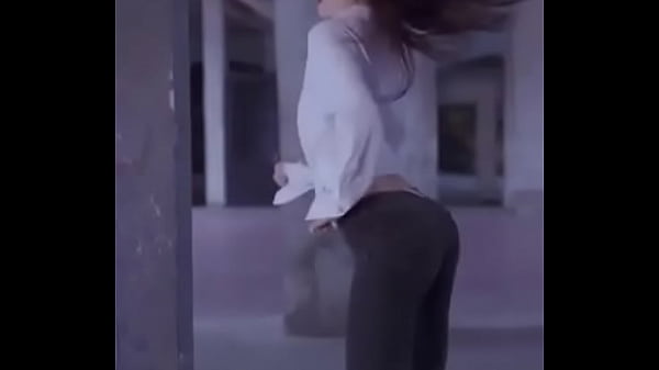 What is her name??? please